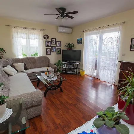 Americana Apartman