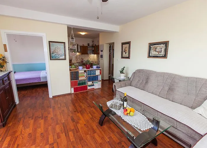 Apartament Americana *